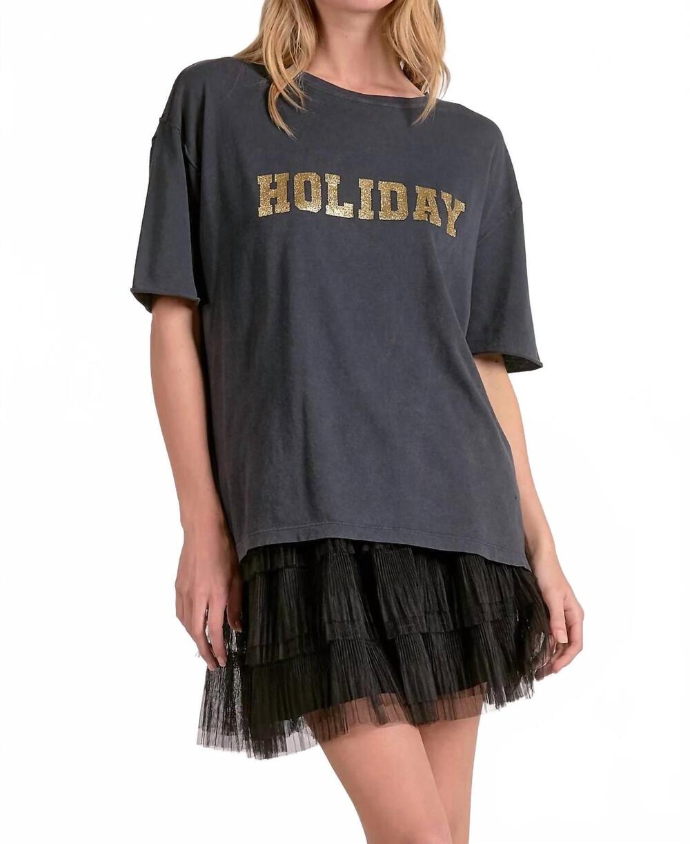 NEW ELAN holiday graphic tee in grey